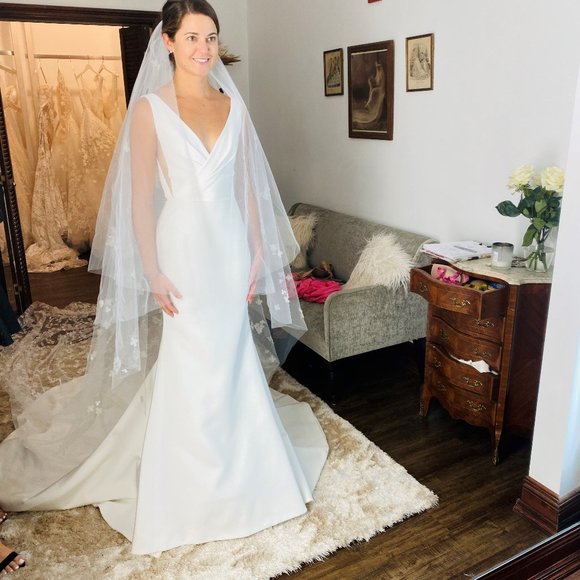 Ines Di Santo Elen Gown, fits size 0 2 4 - Picture 7 of 15